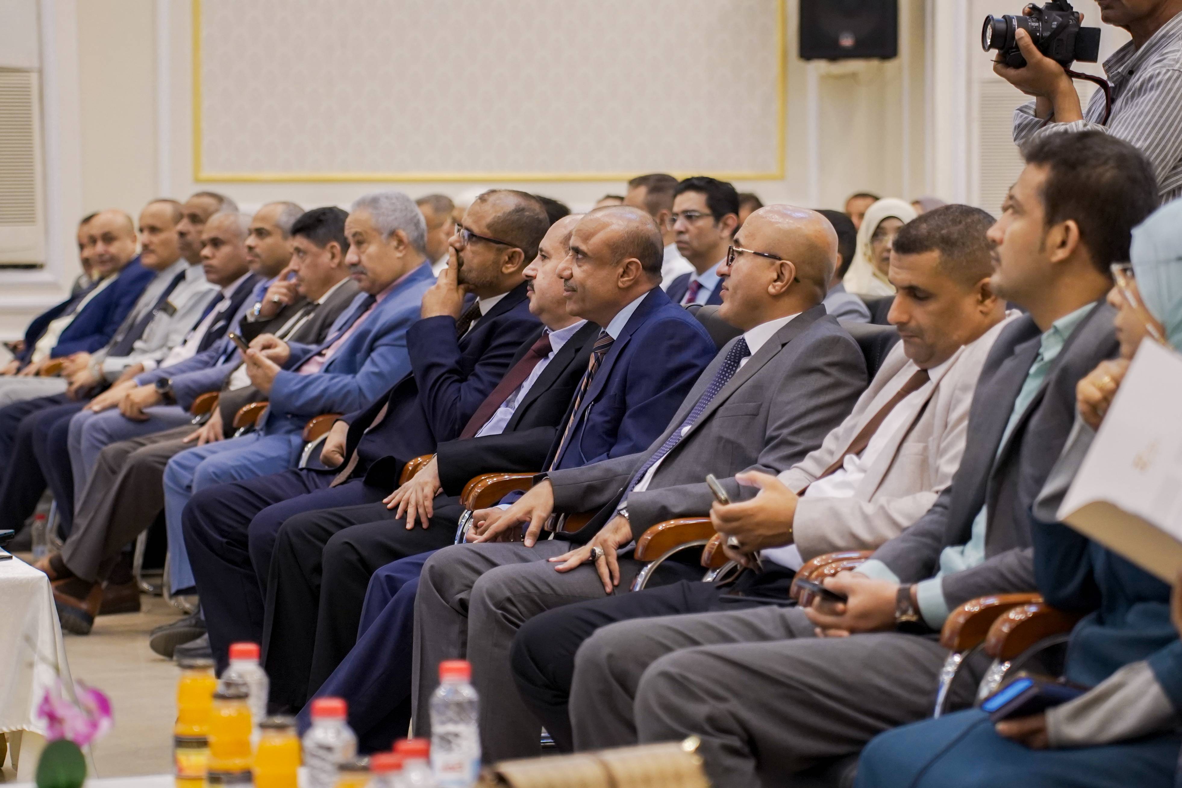 مشاركة ورعاية الحياة للتأمين الصحي للملتقى الثاني للموارد البشرية والتدريب - عدن - الحياة للتأمين الصحي